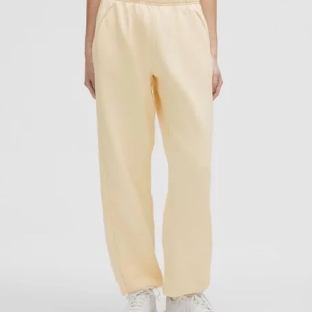 FOREVER21 Pastel Yellow Sweatpants Loungewear Baggy Cotton Pants Back Pocket M - Picture 2 of 16